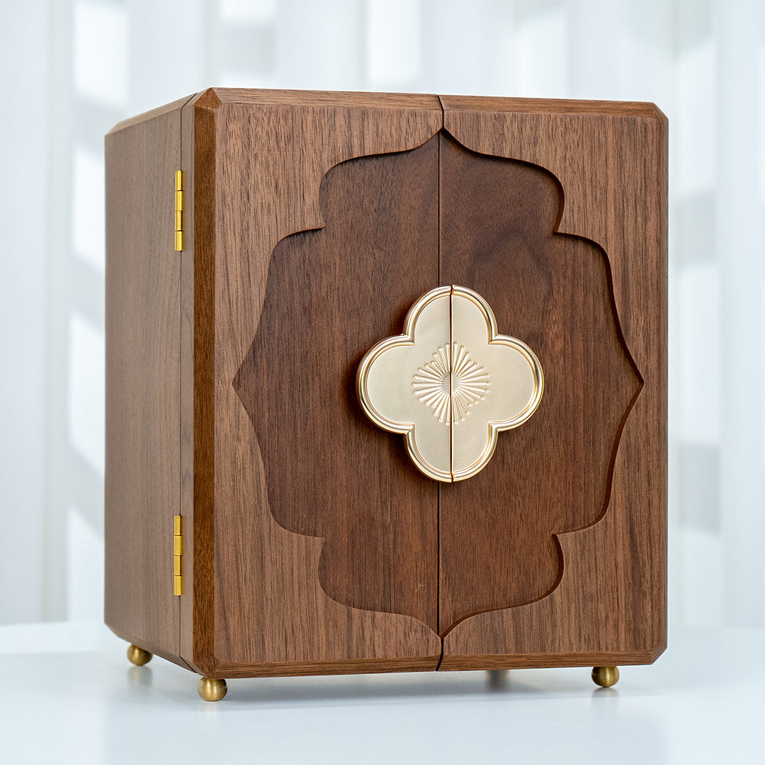 Walnut wood Jewelry Box with 5 drawers
