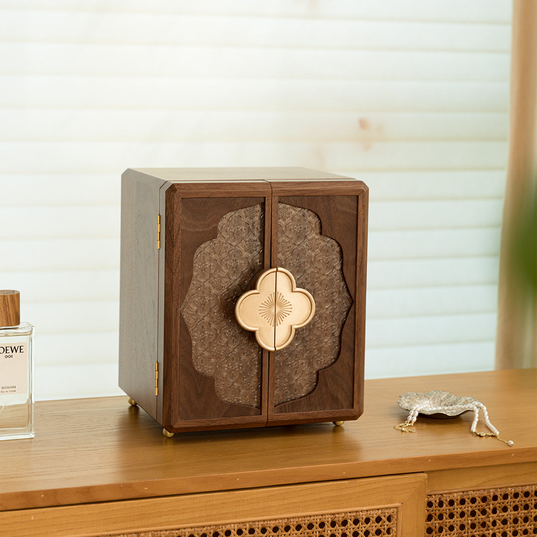 Walnut wood Jewelry Box with 5 drawers